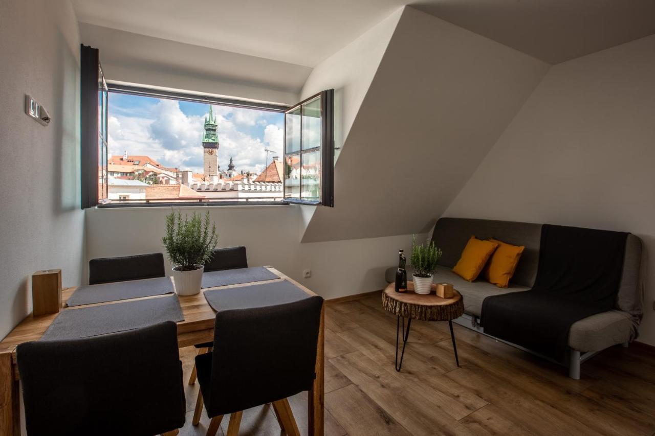 Apartmany Na Mikulasskem Namesti 兹诺伊莫 外观 照片