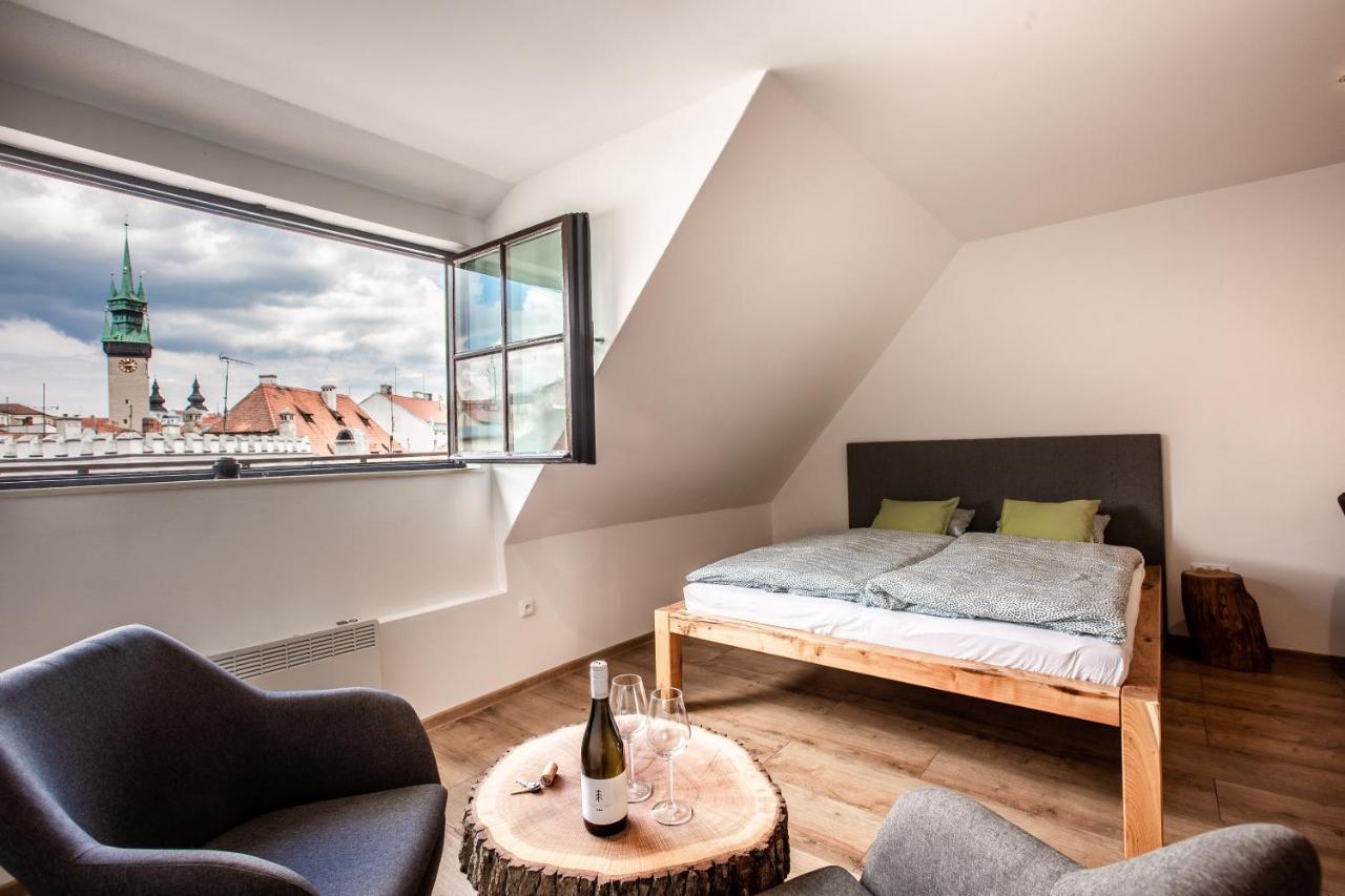Apartmany Na Mikulasskem Namesti 兹诺伊莫 外观 照片